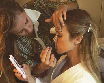 Mirá el backstage de la boda de Chechu Bonelli y Darío Cvitanich