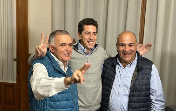 En Tucumán, De Pedro destacó a Manzur y Jaldo, y cuestionó a la Corte Suprema