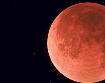 {altText(,Hasta qué hora podrá verse la espectacular #SúperLunaRoja)}