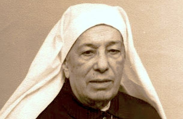 Santa María de Jesús Sacramentado celebra su día hoy.