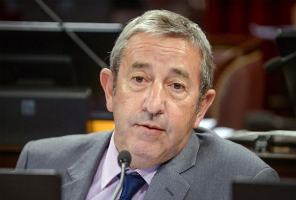 Diputados radicales piden informes sobre la paralización de reactores nucleares