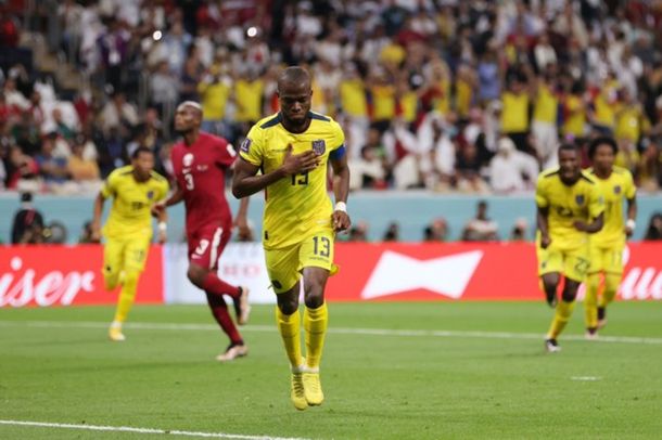 Ecuador le ganó 2-0 a Qatar en su debut en el Mundial
