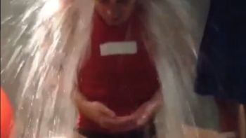 messi se sumo al desafio del agua helada y desafio al kun agüero y pocho lavezzi messi se sumo al desafio del agua helada y desafio al kun agüero y pocho lavezzi