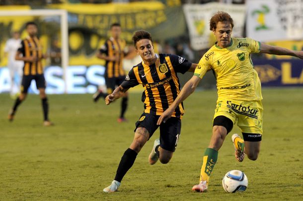Lluvia de goles: Central y Defensa igualaron en un partidazo