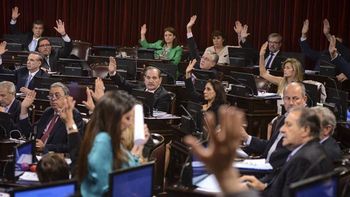 Senado debate Ganancias Senado debate Ganancias