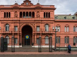 A tres días de las elecciones, el Gobierno llama a cubrir 300 cargos de planta permanente