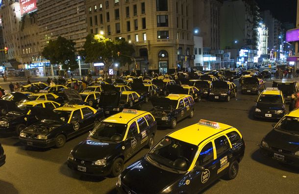 CORTE TAXIS
