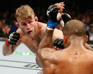 UFC: Gustafsson venció a Manuwa en una pelea de lujo en Londres