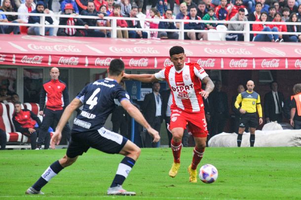 Liga Profesional de Fútbol: Unión venció a Gimnasia y Esgrima La Plata y sumó su tercer triunfo al hilo