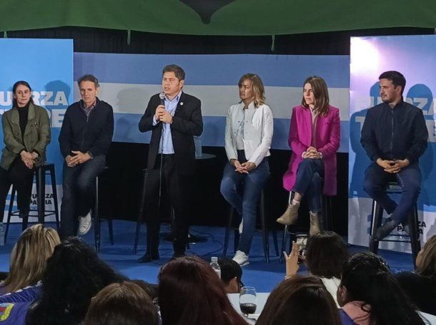 Axel Kicillof, en el cierre de campaña: La única boleta que le pone un freno a Milei es la de Fuerza Patria