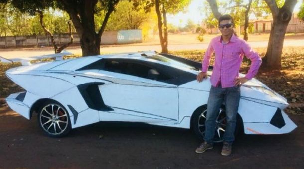 Lamborguno: transformó a su Fiat Uno en un Lamborghini