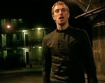 Scalplay: el video de Scaloni guiando a Messi como líder de Coldplay
