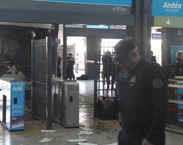 El motorman sustrajo el disco rígido de la cabina del tren