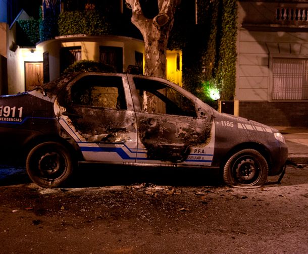 Berni: La policía no puede repeler una agresión a pedradas