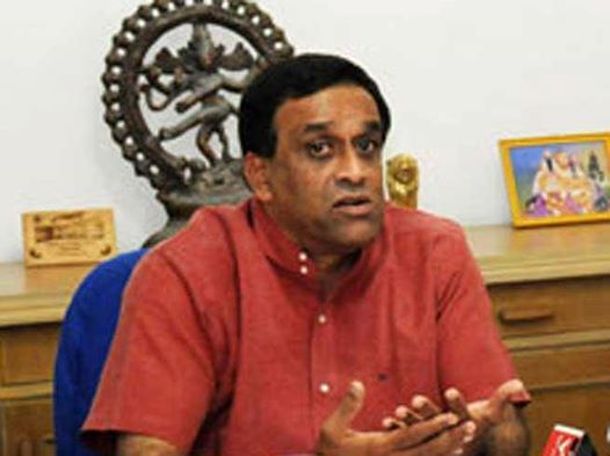 Polémica en India: un ministro quiere prohibir las bikinis