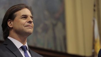 El presidente uruguayo obtuvo una aprobación del 44% según la encuesta de Opción Consultores. El presidente uruguayo obtuvo una aprobación del 44% según la encuesta de Opción Consultores.