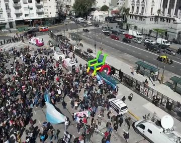 Manifestantes marcharon al Congreso contra el veto de Milei a la Ley de Discapacidad