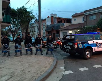 Tremendo relato del atrincherado en Flores