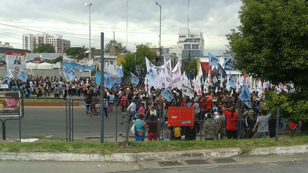 Corte total en Puente Pueyrredón