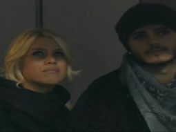 wanda e icardi: espectadores de lujo en un partido de futbol en italia wanda e icardi: espectadores de lujo en un partido de futbol en italia