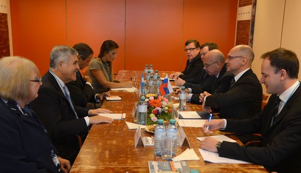 Argentina ratificó la cooperación con Rusia en materia de energía nuclear