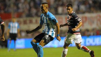 con el ultimo aliento, racing le igualo a union en santa fe con el ultimo aliento, racing le igualo a union en santa fe