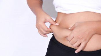 Este es el mejor ejercicio para quemar la grasa abdominal y tener un abdomen plano. Este es el mejor ejercicio para quemar la grasa abdominal y tener un abdomen plano.