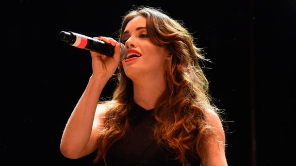 Buscan prohibir a Lali Espósito en el Festival de Jesús María