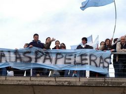 ¿volveran los cortes en gualeguaychu por la pastera? ¿volveran los cortes en gualeguaychu por la pastera?