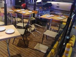 Mar del Plata: encontró a su novia con otro hombre en un bar y se peleó a muerte Mar del Plata: encontró a su novia con otro hombre en un bar y se peleó a muerte