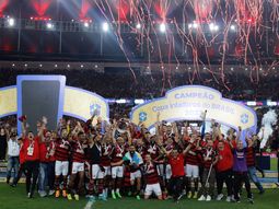 Flamengo le ganó a Corinthians y se consagró campeón de la Copa de Brasil