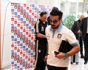 {altText(,#LaCumbiadelPocho: escuchá la canción dedicada al sex symbol)}