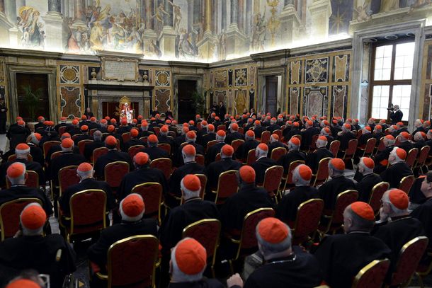 Los cardenales empezaron a definir el perfil del nuevo Papa