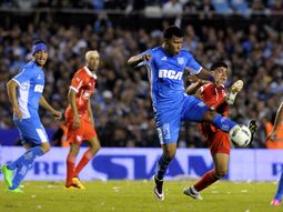 racing vendio a roger martinez al futbol chino por una cifra millonaria racing vendio a roger martinez al futbol chino por una cifra millonaria