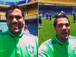 dani alves, emocionado con la bombonera: es un templo del futbol dani alves, emocionado con la bombonera: es un templo del futbol