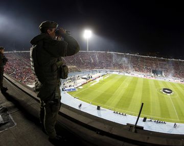 Argentina y Uruguay jugarán bajo el cuidado de carabineros