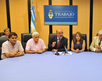 Antonio Caló sobre la suba del 27