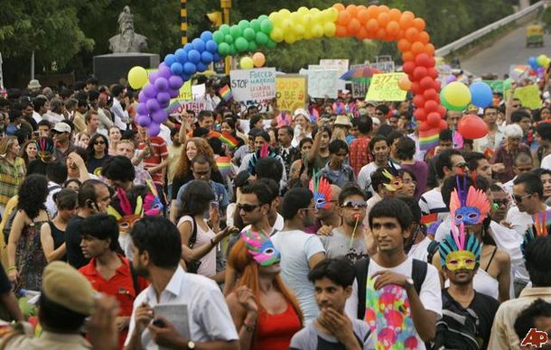 Condenarán con hasta 10 años de cárcel las relaciones homosexuales en India
