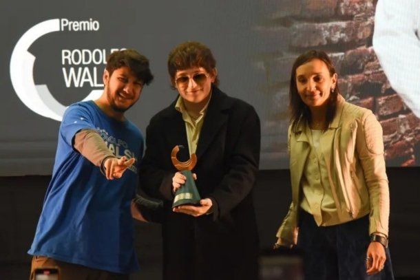 Dillom recibió el Premio Rodolfo Walsh en la UNLP: Sin la educación pública, no estaría acá