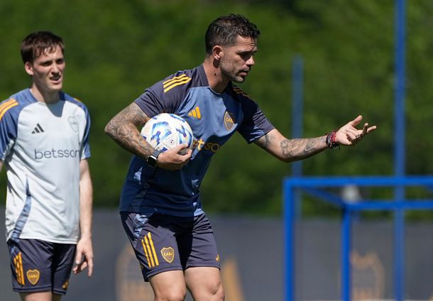 Fernando Gago rearma el equipo de Boca para enfrentar a Lanús: dos regresos confirmados