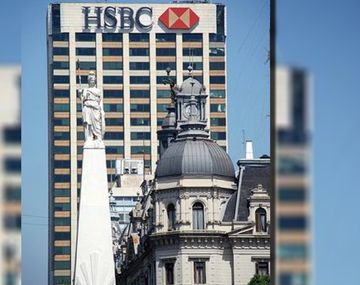 Aseguran que al menos 60 bancos privados en Argentina fugan divisas