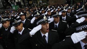 sigue el #niembrogate: su escuela de periodismo dio cursos a la metropolitana sigue el #niembrogate: su escuela de periodismo dio cursos a la metropolitana