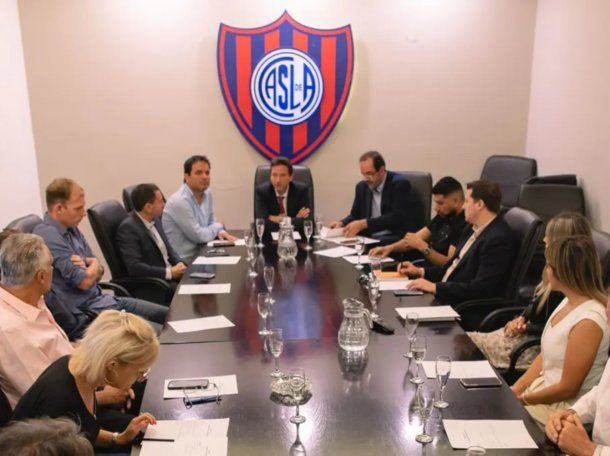 Celebra San Lorenzo: Moretti le puso fecha al inicio de la construcción del estadio en Boedo