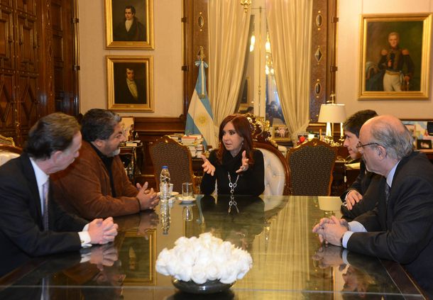 Banqueros y constructores destacan convocatoria de CFK