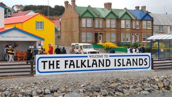 malvinas: legisladores ingleses hablan de una nueva guerra malvinas: legisladores ingleses hablan de una nueva guerra