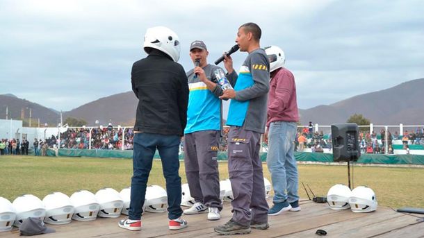 Hacela bien, siempre con casco: la iniciativa que reunión a más de mil motociclistas en Salta