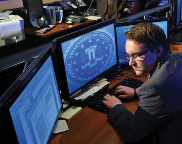 El FBI puede acceder a cualquier computadora, incluso una argentina