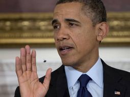 Barack Obama se enfrentó contra una mosca molesta