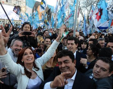 Convocan a un acto masivo el 10 de diciembre en homenaje a Cristina