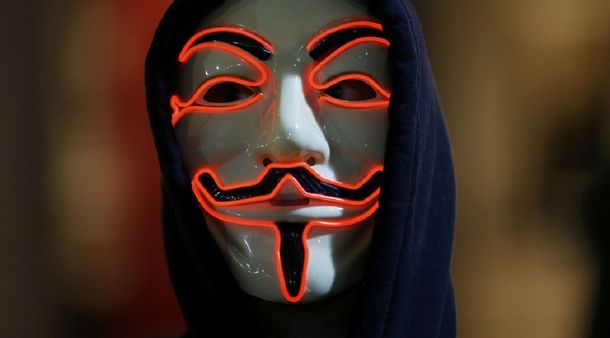 Integrantes de Anonymous afrontan penas de 5 años de cárcel